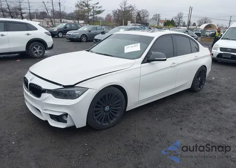 2013 BMW 328I xDrive из США, поврежденный, VIN WBA3B5C51DF593945